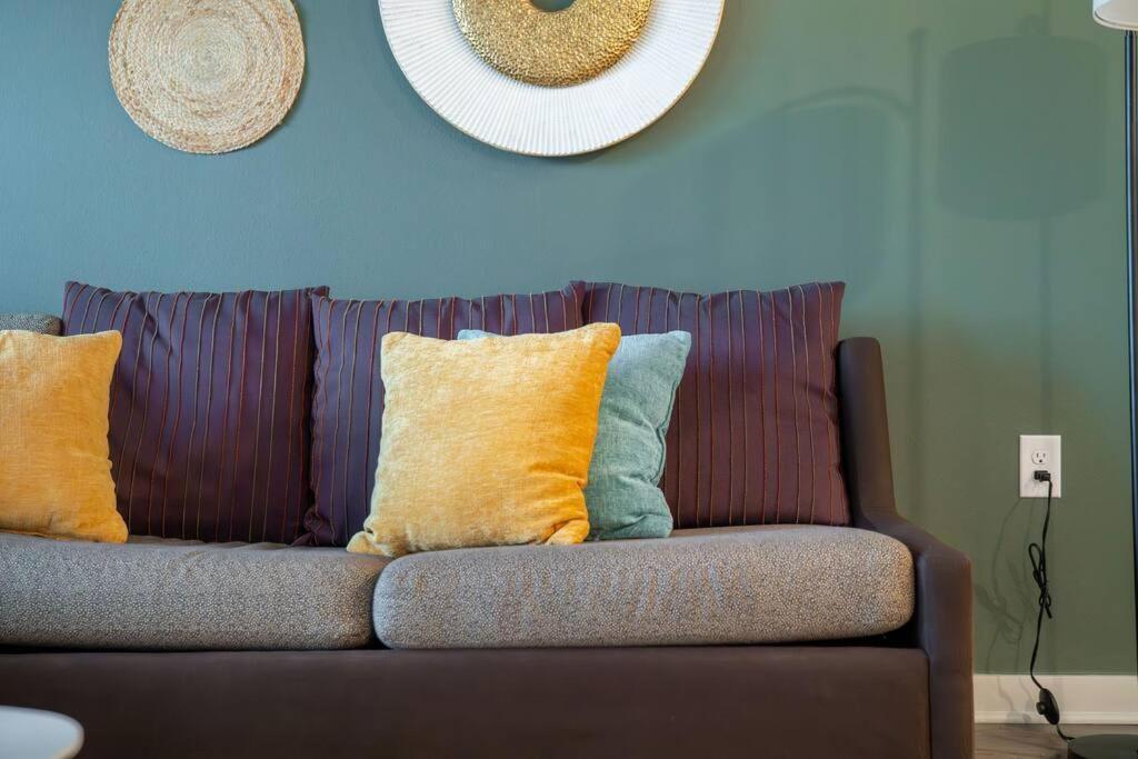 Complete Apartment ,10 Min To Parks Pets Allowed, Resort-Style Amenities Орландо Екстериор снимка