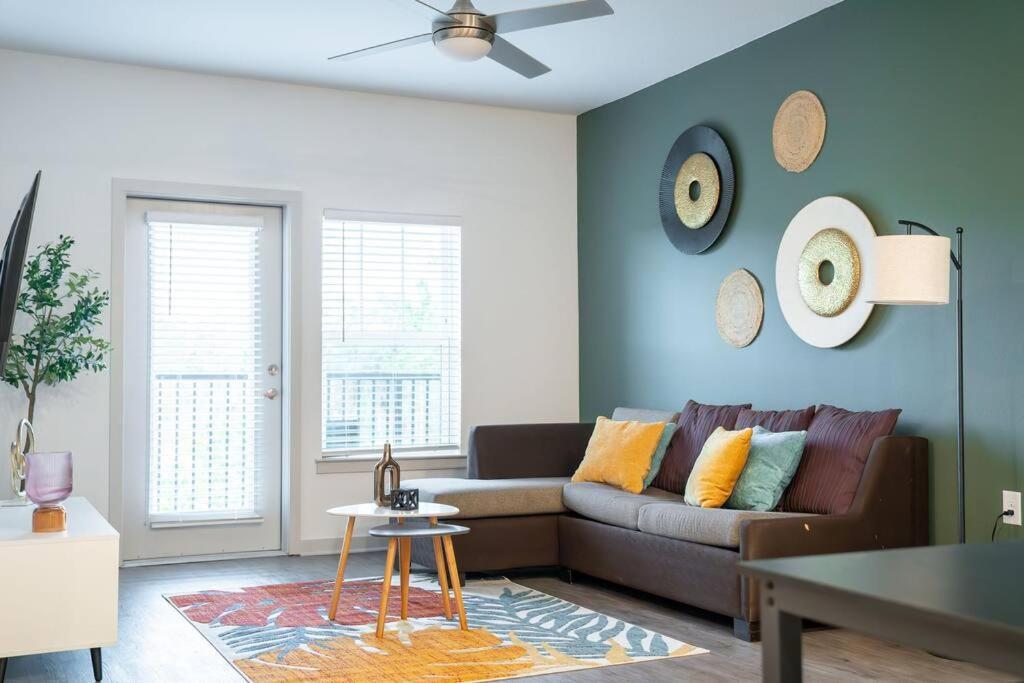 Complete Apartment ,10 Min To Parks Pets Allowed, Resort-Style Amenities Орландо Екстериор снимка